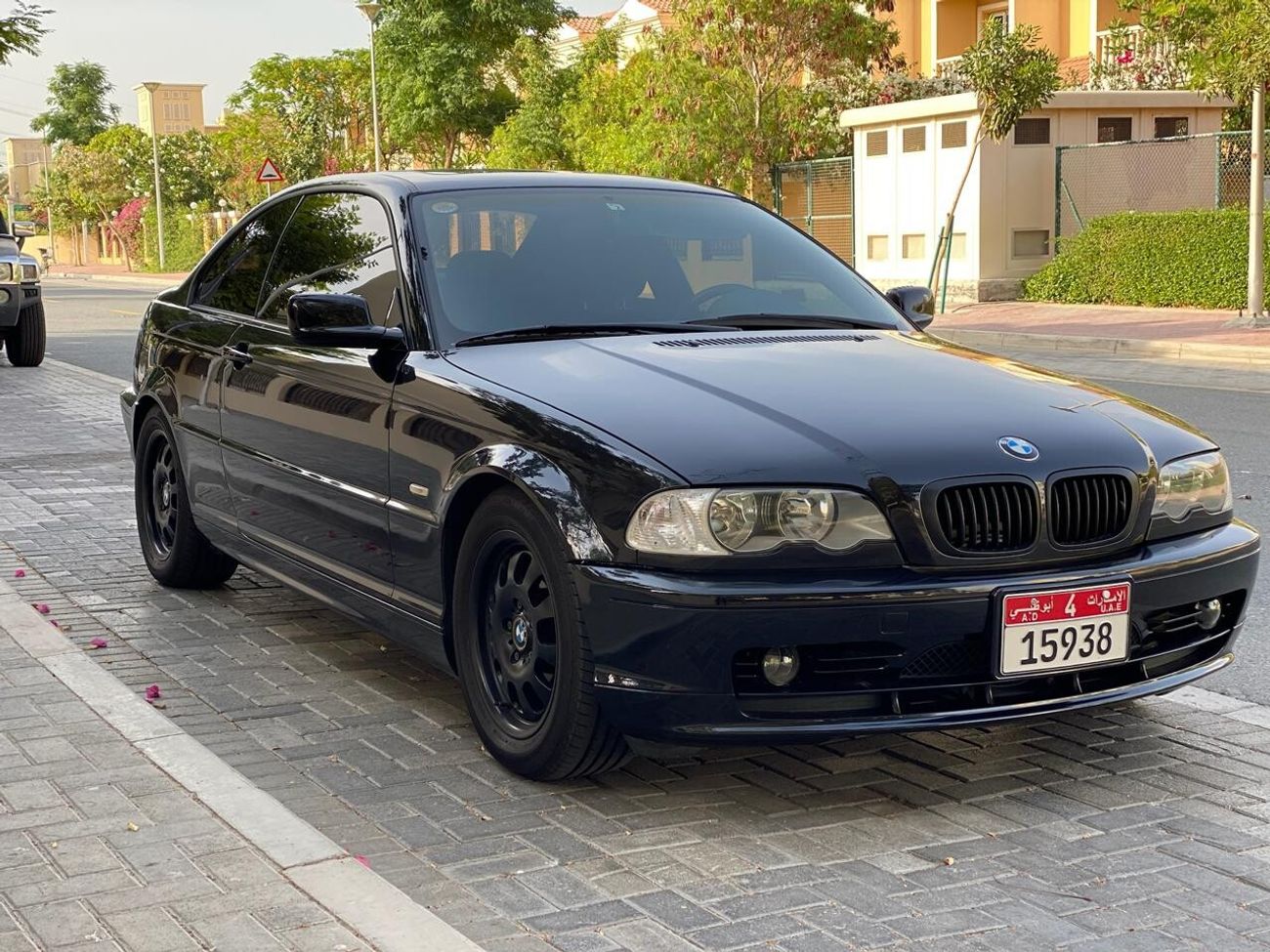 Used BMW 318i E46 Manual Japanese Spec Black on Black 2003 for sale in