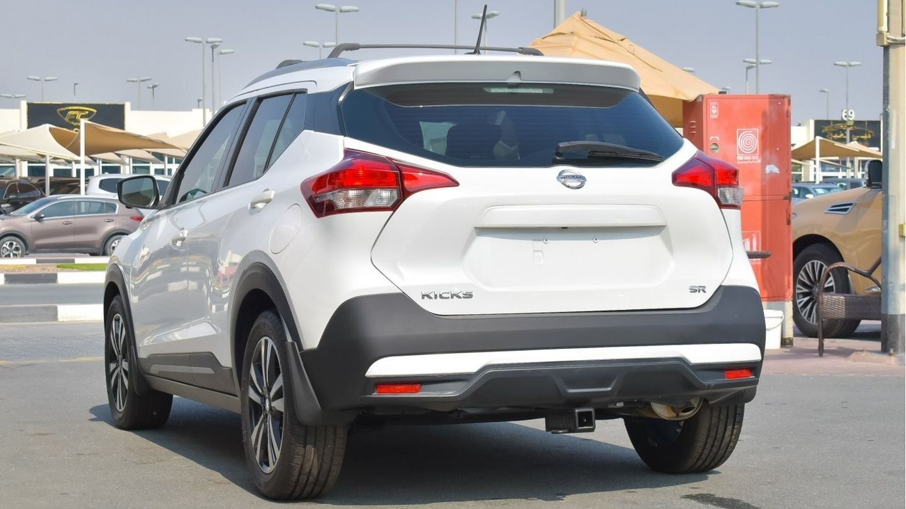 نيسان كيكس SR