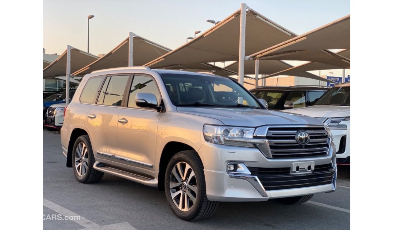 Toyota Land Cruiser VXR