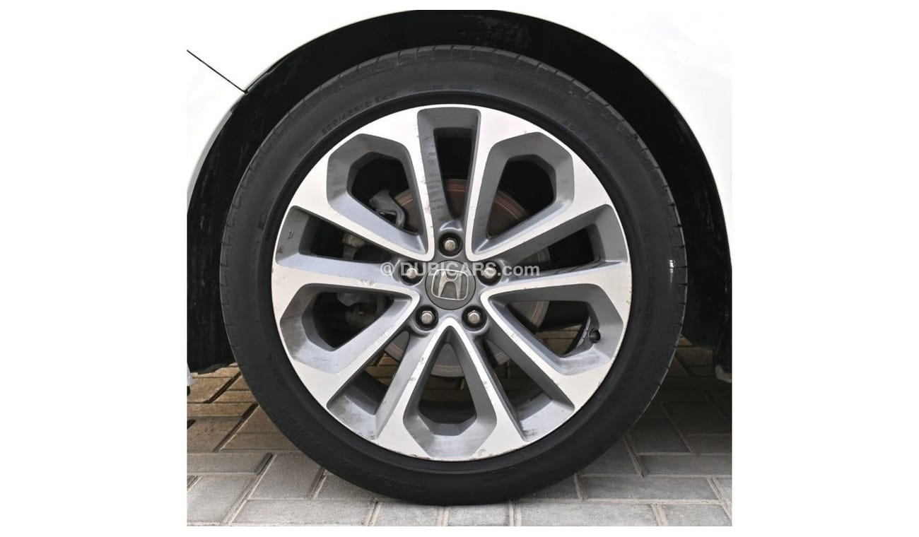هوندا أكورد كوبيه 2015 خليجي بحالة ممتازة بدون حوادث