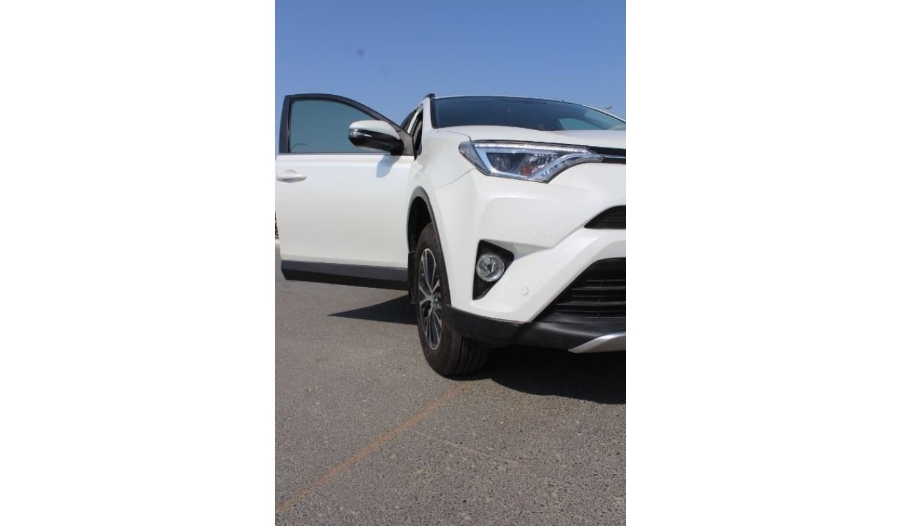 تويوتا راف ٤ RAV 4 (Export only)