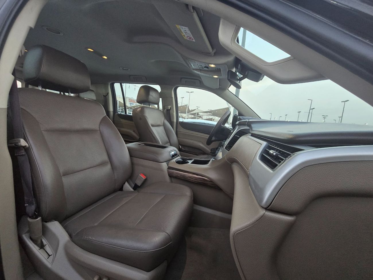 جي أم سي يوكون SLE 5.3L 4WD (8 Seater)