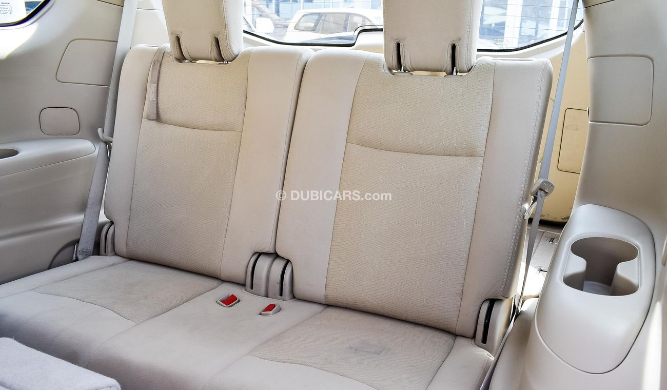 نيسان باثفايندر نحن نقدم : * خدمات تمويل السيارات على البنوك * ضمان ممدد * خدمات التسجيل / التصدير 4 WD