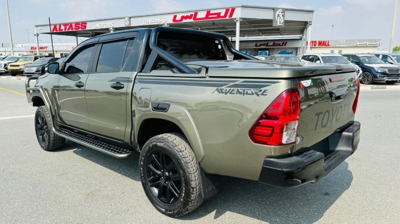 Toyota Hilux PREMIUM BULL BAR INSTALLED | ROOF MOUNTED LED STRIP LIGHTS | BLACK INTE