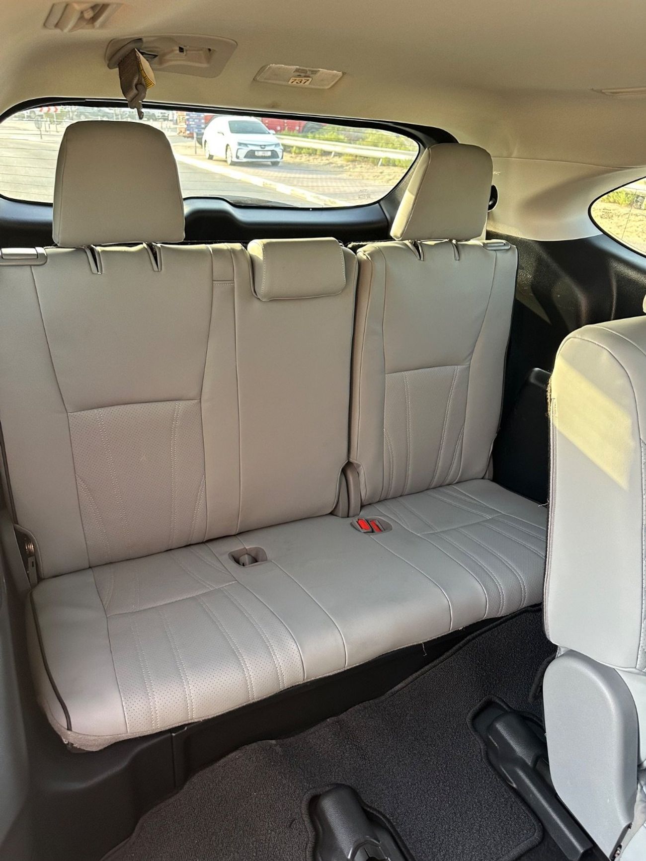 Toyota Highlander Hybrid 2.5 leather seats,push start