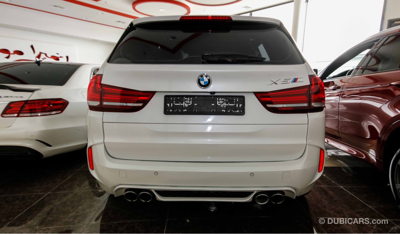 BMW X5 XDRIVE 35i M kit With X5M Badge