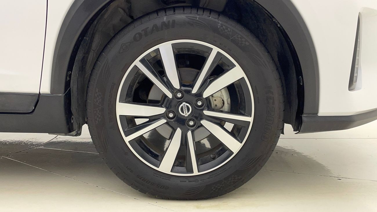 Nissan Kicks SV 1.6 | Zero Down Payment | Home Test Drive