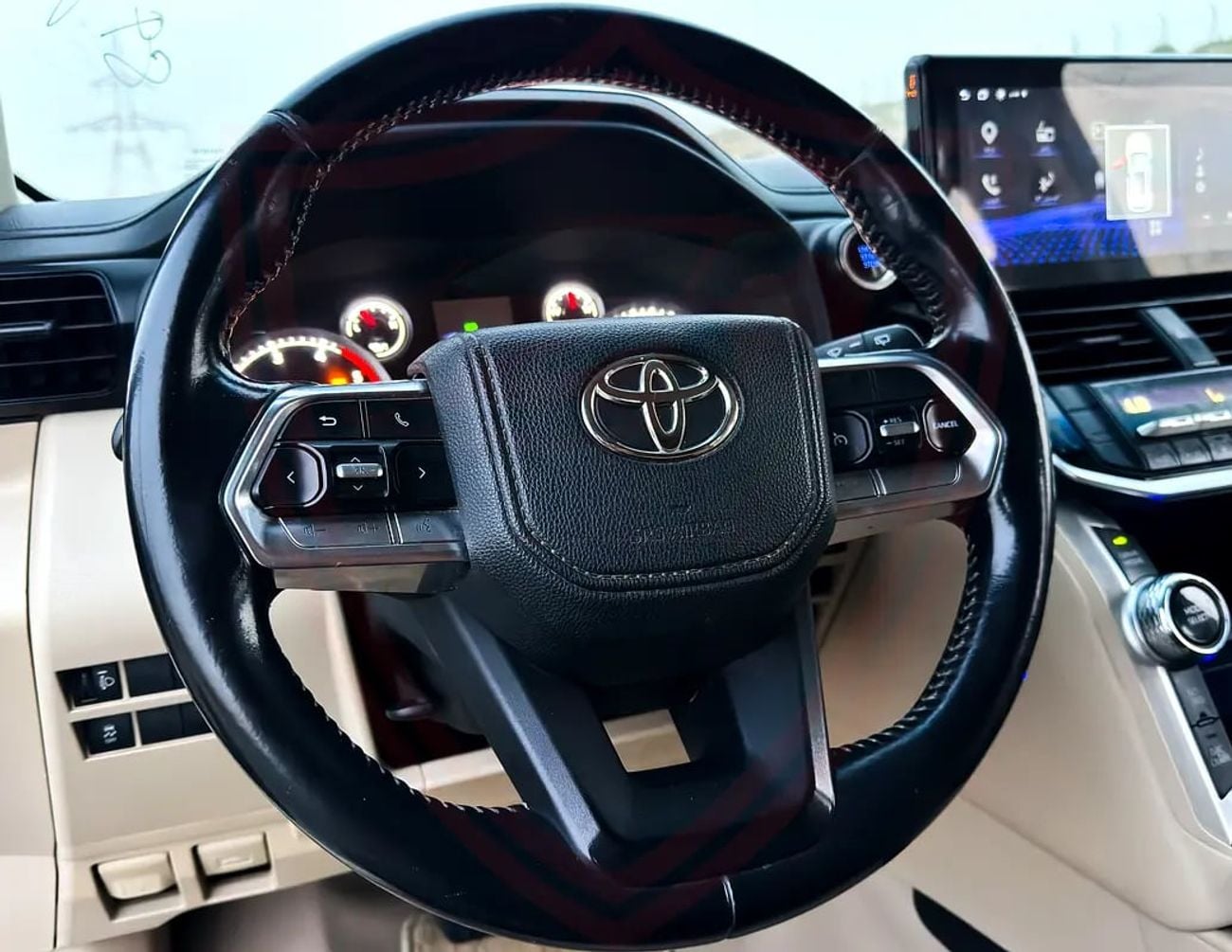 Toyota Land Cruiser GXR Diesel | 3.3L V6 | GCC Specs | Accident-Free | Excellent Condition | 30
