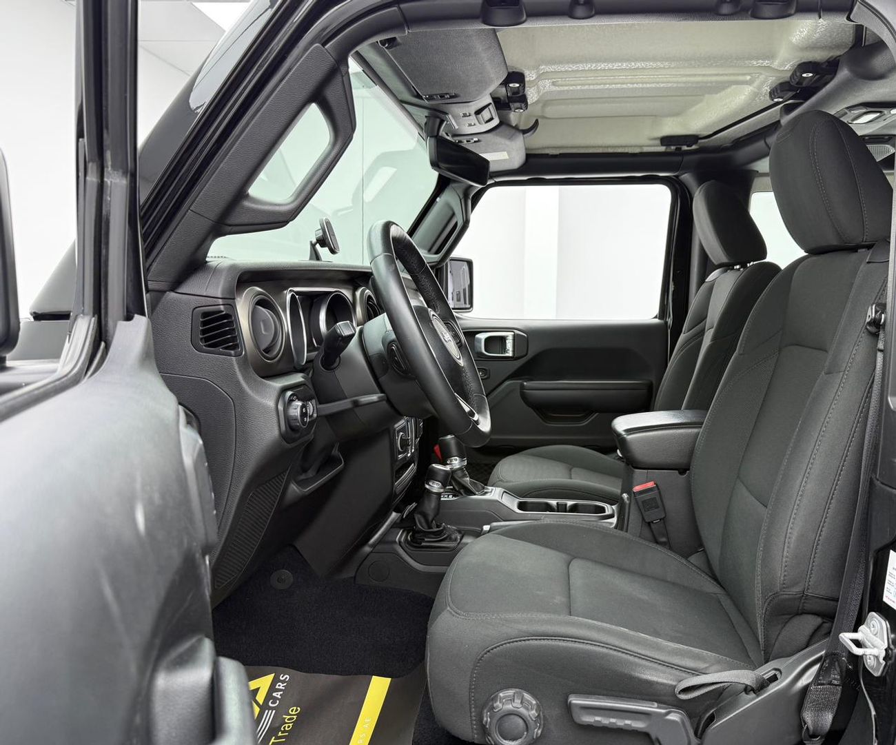 جيب رانجلر Sport 3.6L A/T (5 Seater) 2018 Jeep Wrangler Sport JL ,Service History ,GCC Specs