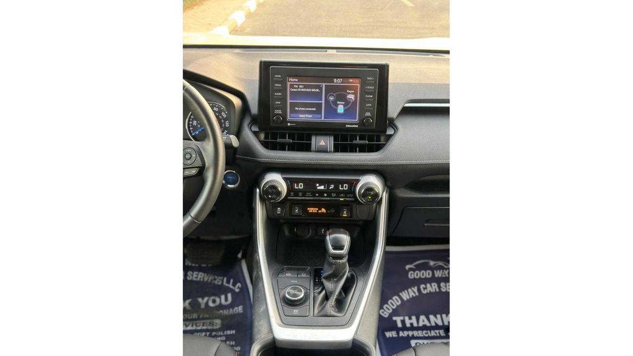 Toyota RAV4 Hybrid Toyota Rav4 2021 XLE