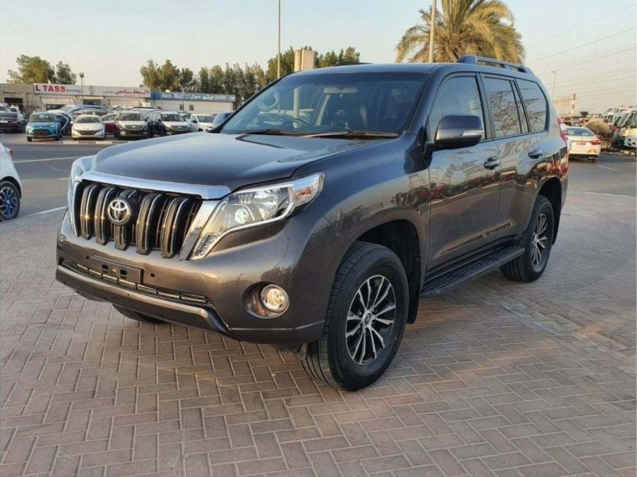 Toyota Prado DIESEL 3.0 LITER FULL OPTION RIGHT HAND DRIVE  2013 MODEL