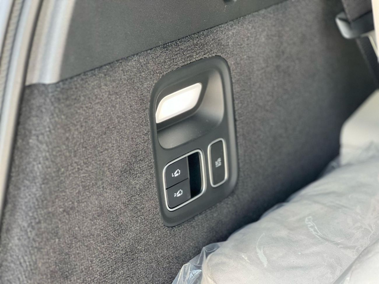 Li Auto L9 LI AUTO L9 ULTRA MODEL 2024- ВЫГОДНАЯ ЦЕНА