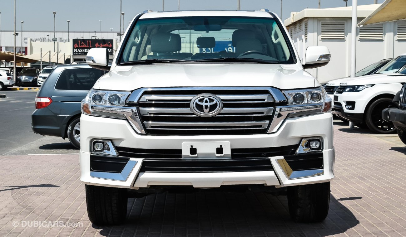 Toyota Land Cruiser GXR V6