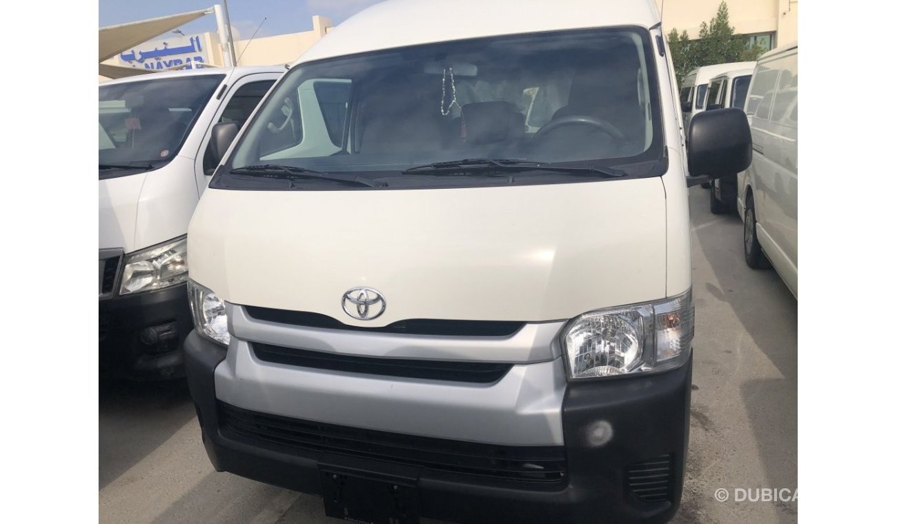 Toyota Hiace Toyota Hiace Highroof Van 2017. Excellent condition