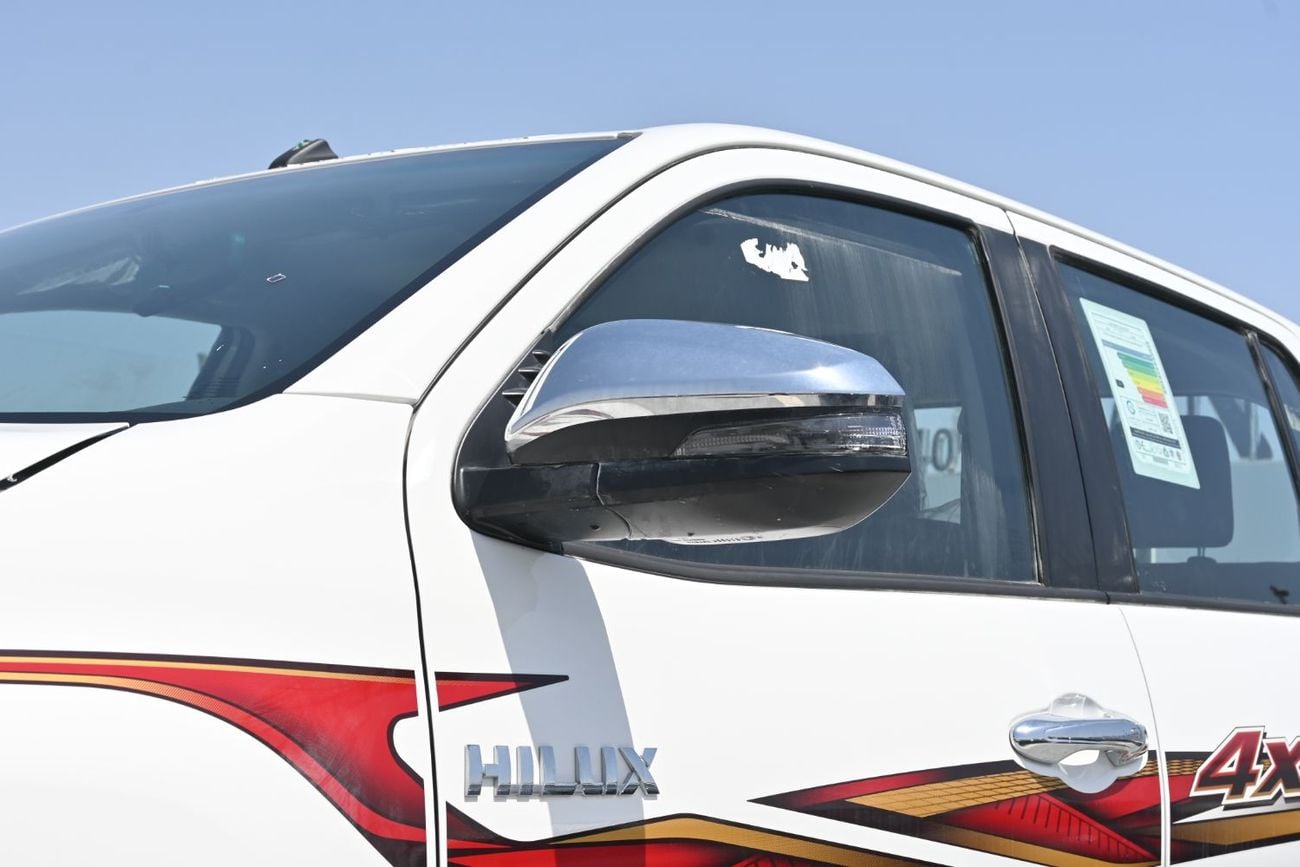تويوتا هيلوكس Toyota Hilux SR5 GLXS 2.7L Petrol, Automatic 4WD, Model 2025, Color White