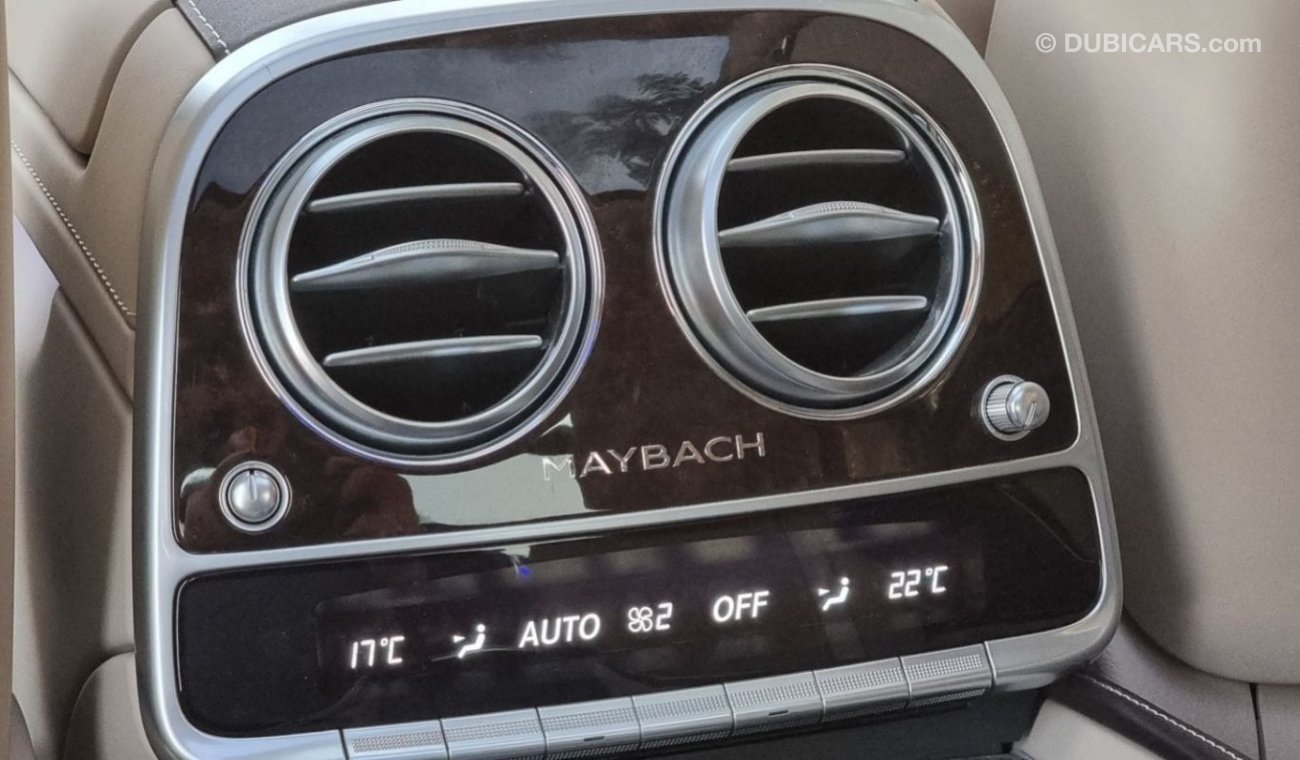 مرسيدس بنز S600 Maybach 6.0L Turbocharged V12 Full Service History Perfect Condition