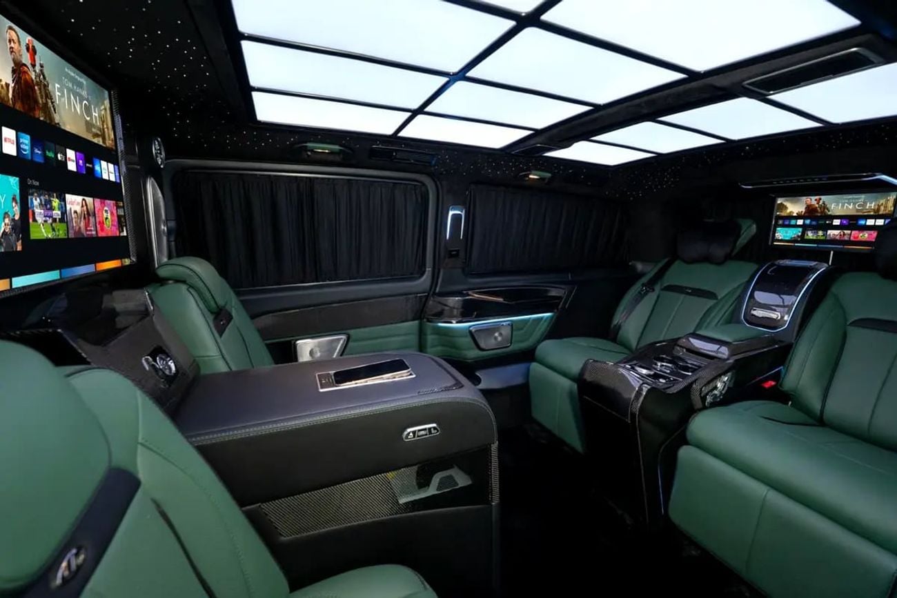 Mercedes-Benz V 300 ARRIVAL MODEL VVIP MERCEDES GCC V300 with ADDITIONAL REAR AC - 2 Years Warranty by VLINE