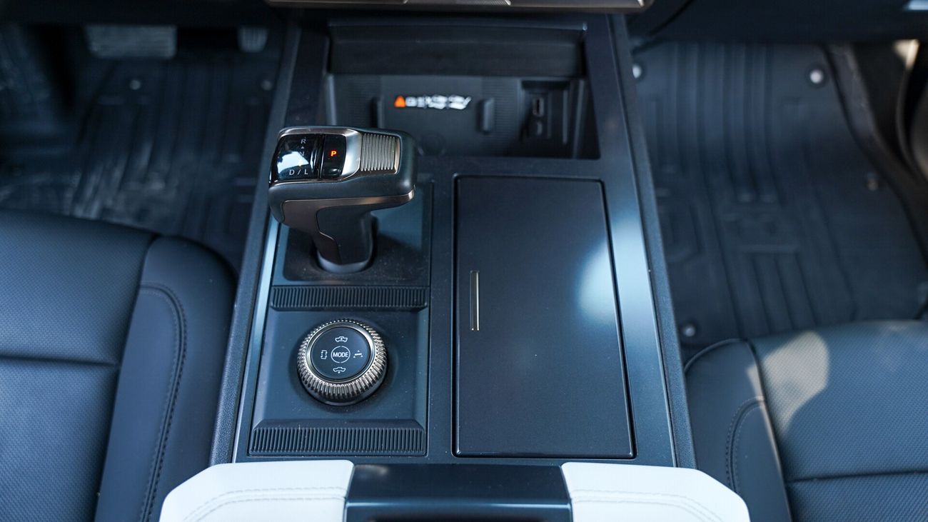 جي أم سي همر EV