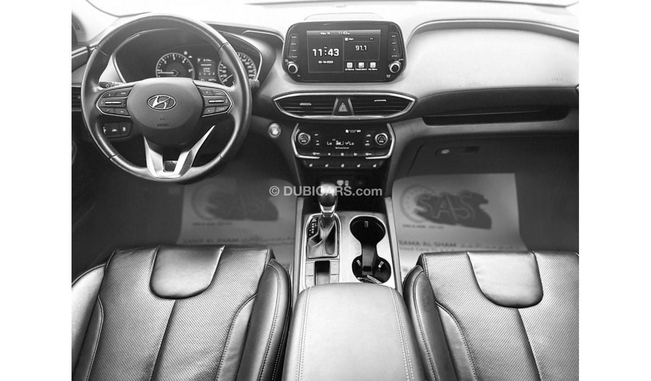 Hyundai Santa Fe Banking facilities without the need for a first payment