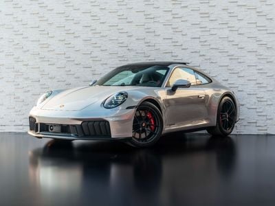 Porsche 911 Carrera GTS