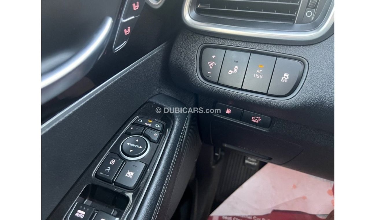 Kia Sorento SX Panoramic 4X4 7 Seaters