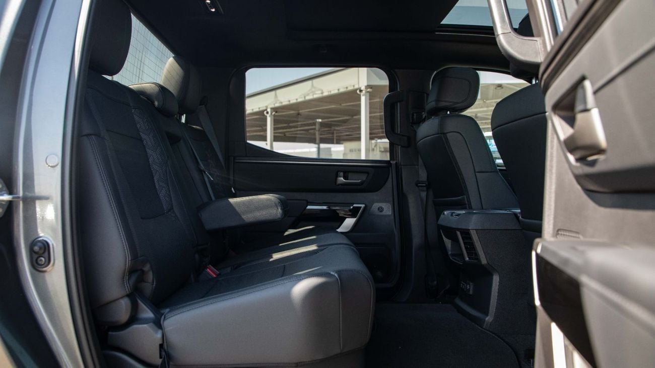 Toyota Tundra HYBRID LIMITED i-FORCE MAX | 2025 | For Local Registration +10%