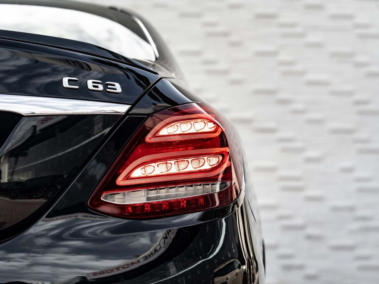 مرسيدس بنز C 63 AMG STD Mercedes-Benz C-Class 63 AMG 2017