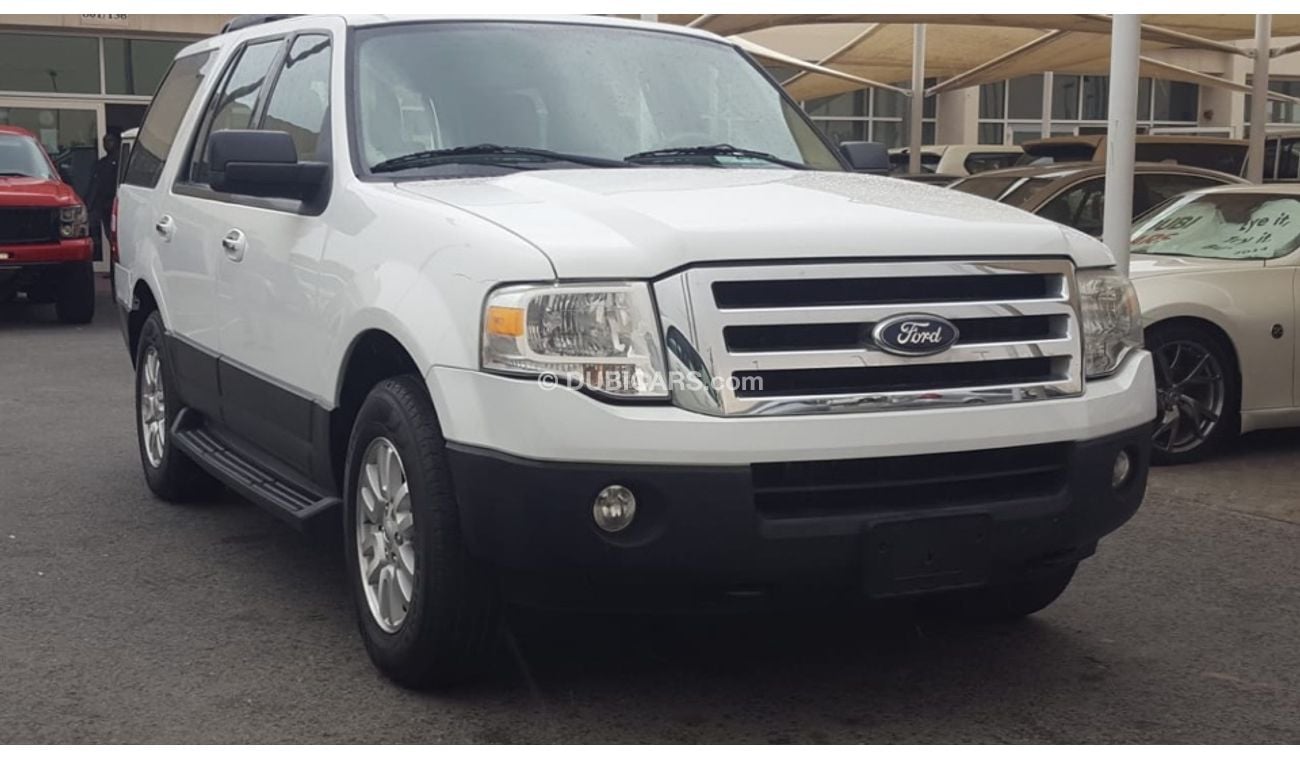 Ford Expedition Ford Expedition model 2013 car prefect condition full service full option low mileage