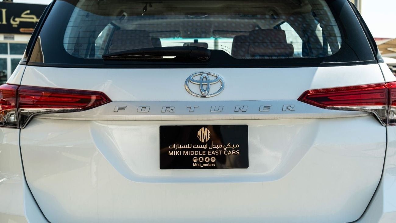 Toyota Fortuner Mid Option | 2.7L | V4 | 2024