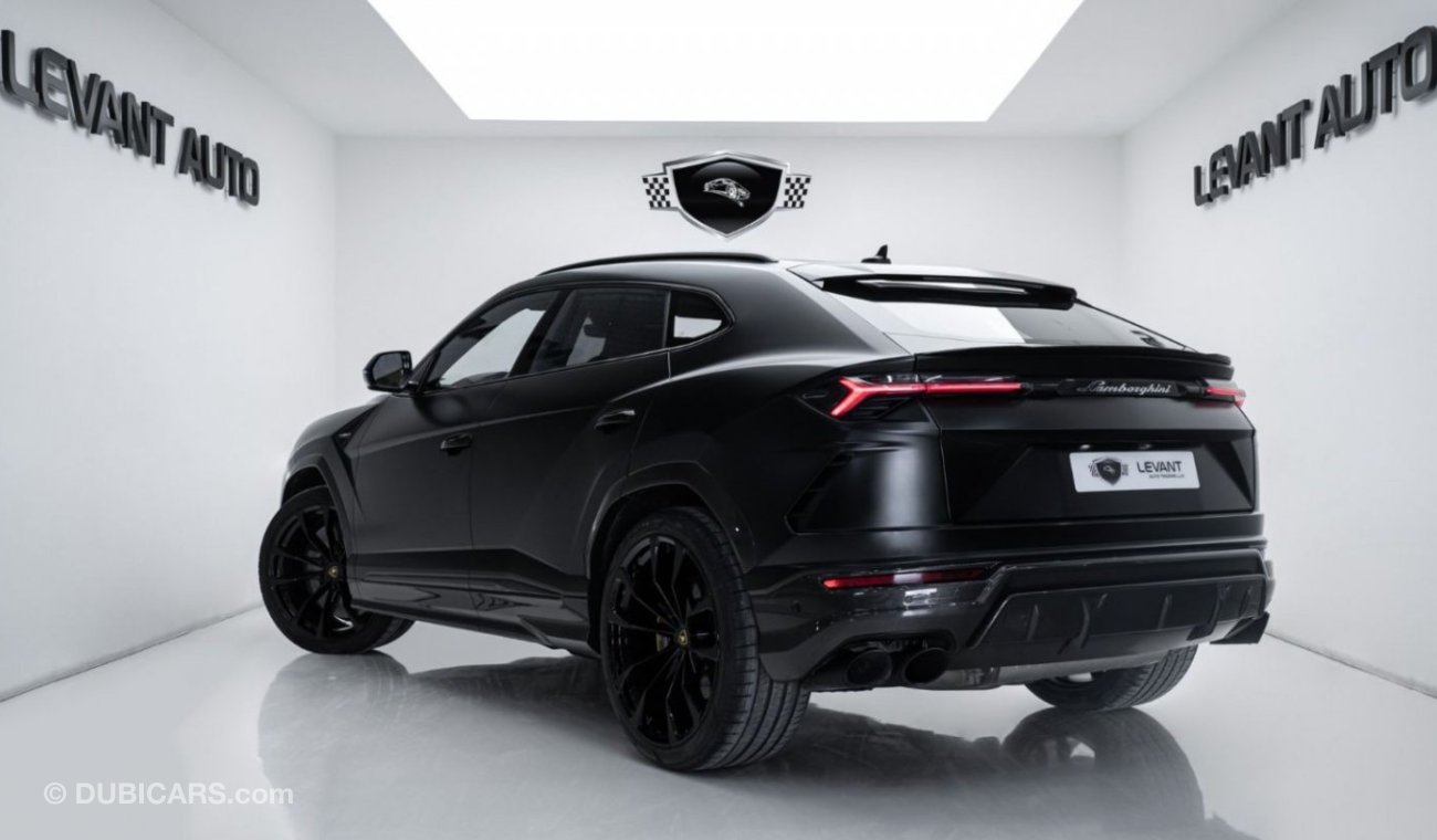 Lamborghini Urus Std LAMBORGHINI URUS, MODEL 2021, GCC, UNDER WARRANTY, SPECIAL COLOR