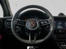 بورش ماكان PURSUING DREAMS EDITION (NON GCC) 2025 2.0 Turbo (Clearance Price)