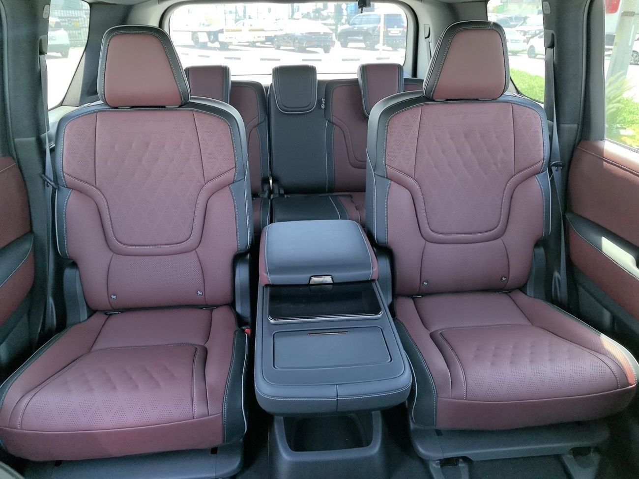 Infiniti QX80 Autograph Captain Chairs 3.5L 2025 INFINITY QX80 3.5L AUTOGRAPH FULL OPTION