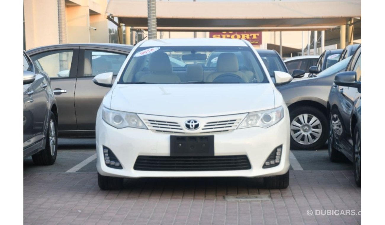 Toyota Camry 2014 gcc no2 excellent condition no accidents