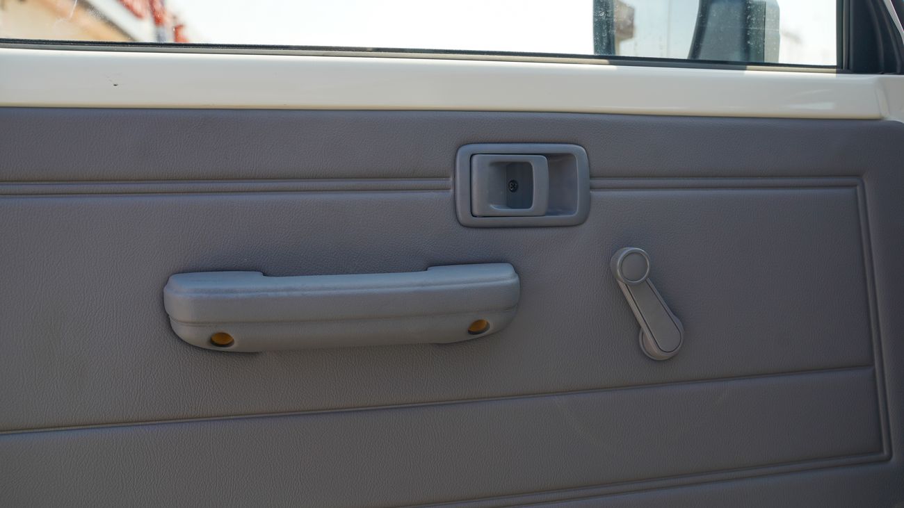 Toyota Land Cruiser Pick Up