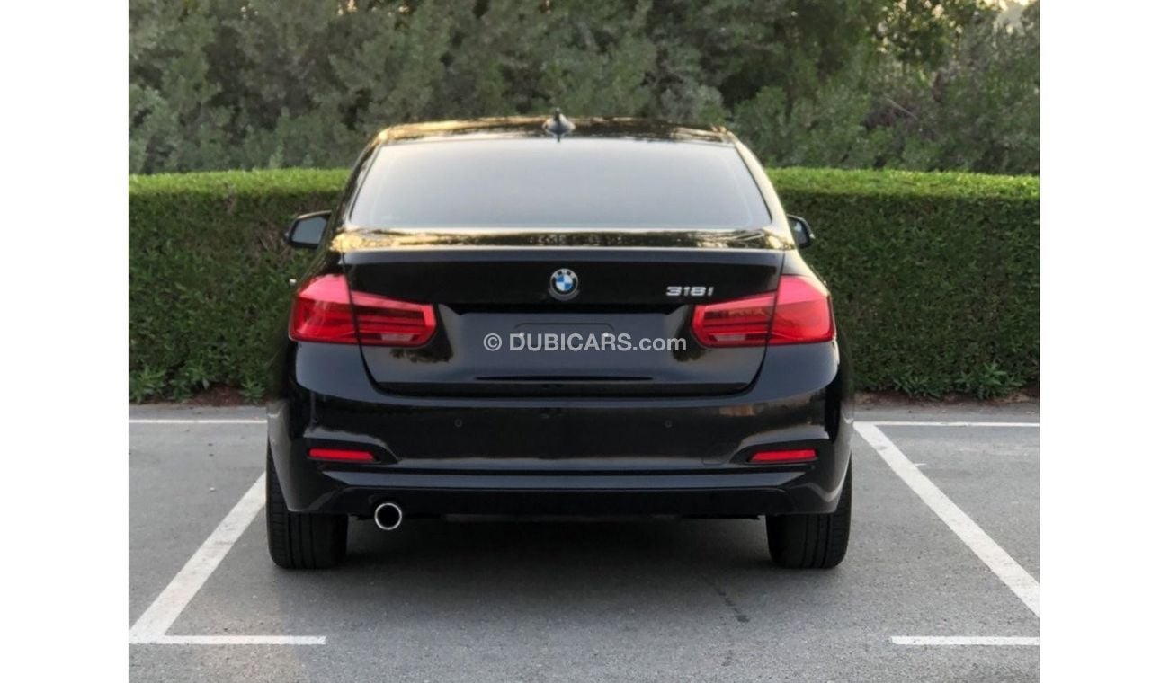 BMW 318i Exclusive MODEL 2016 GCC CAR PREFECT CONDITION INSIDE AND OUTSIDE 1500 TURBO FULL ORIGINAL PAINT ONE