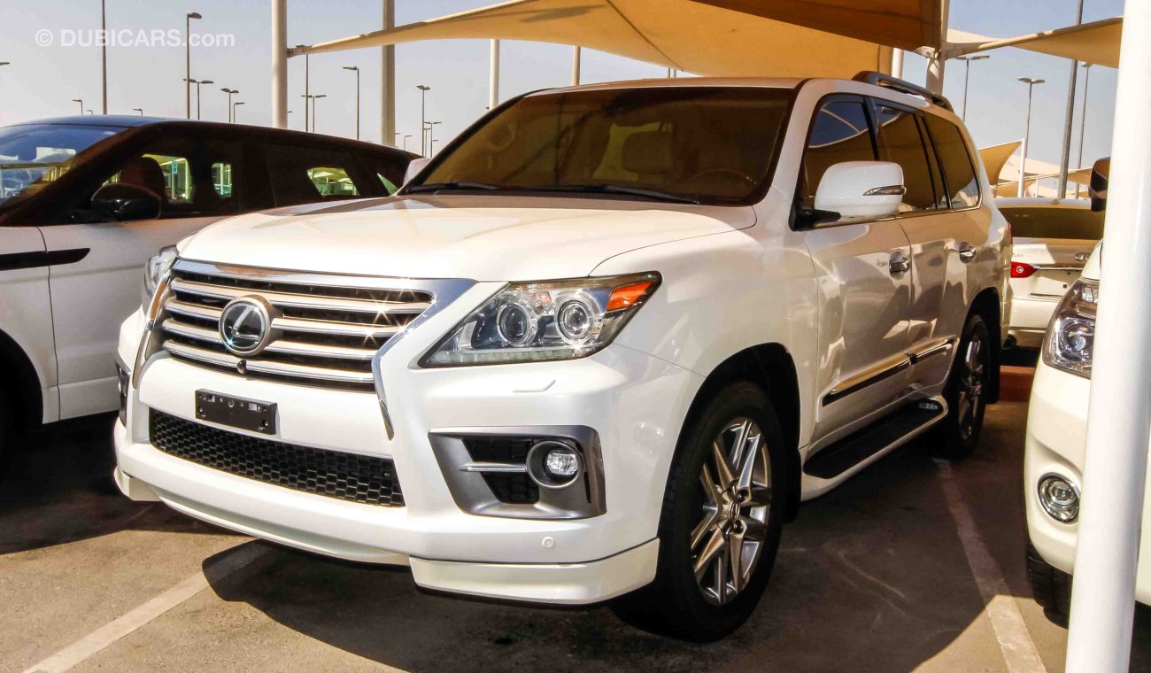 Lexus LX570