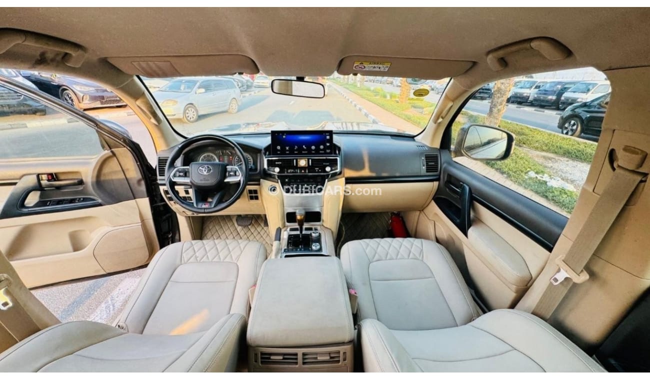 Toyota Land Cruiser 2014 | LHD | MODIFIED TO LC300 2023 MODEL | BEIGE LEATHER INTERIOR | 360 VIEW CAMERA