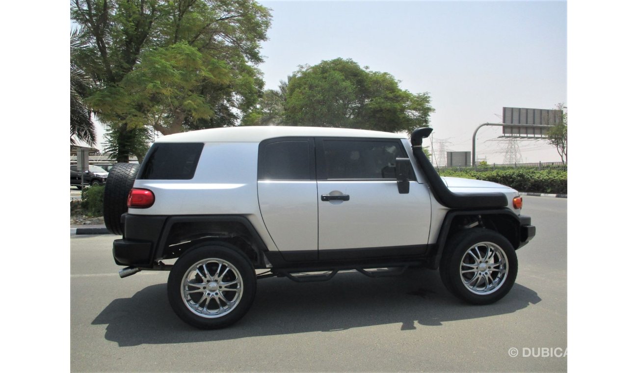 Toyota FJ Cruiser TOYOTA FJ CRUISER 2008 GULF SPACE