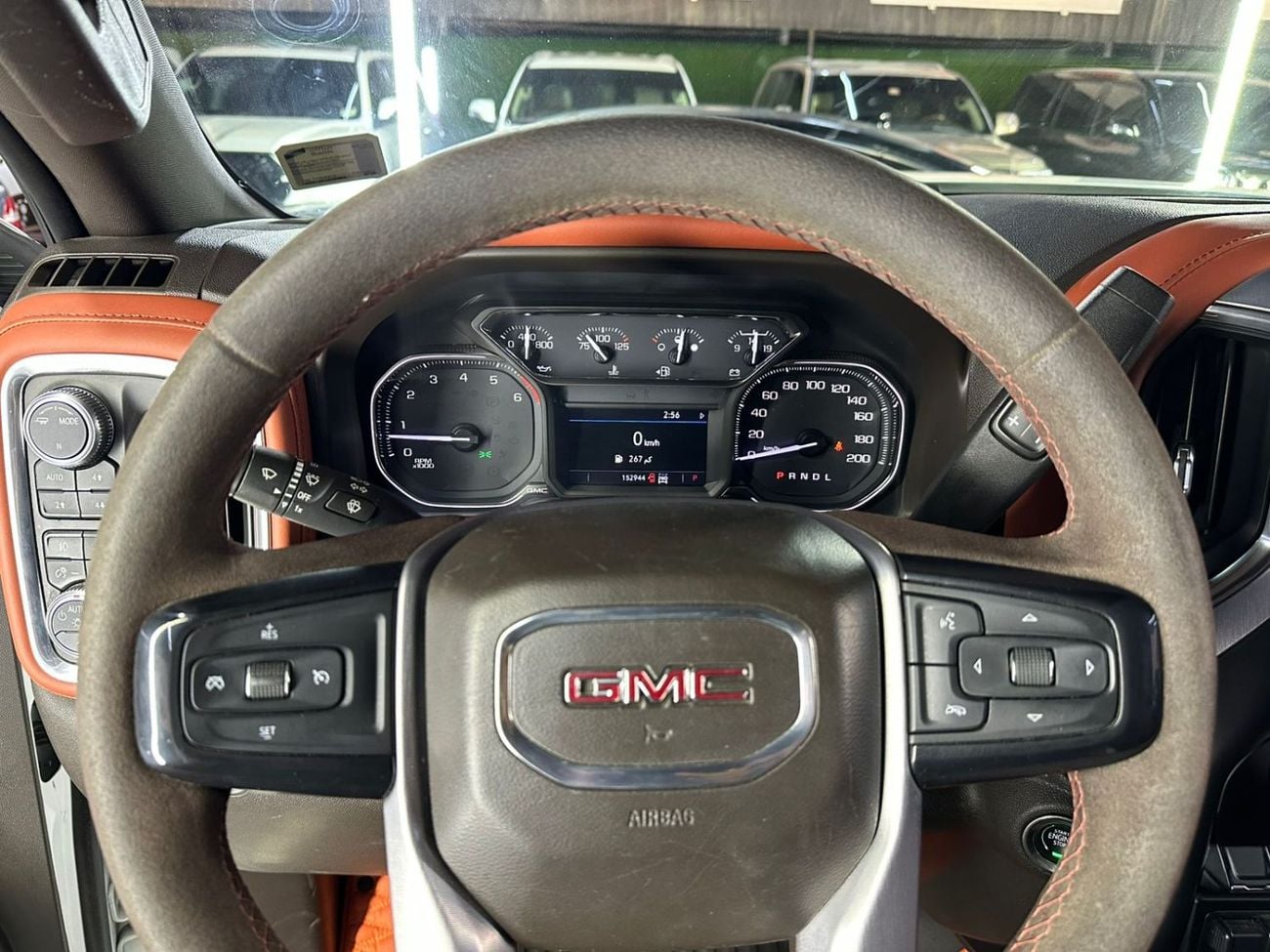 GMC Sierra 5.3L V8 SLT Crew Cab (AWD)