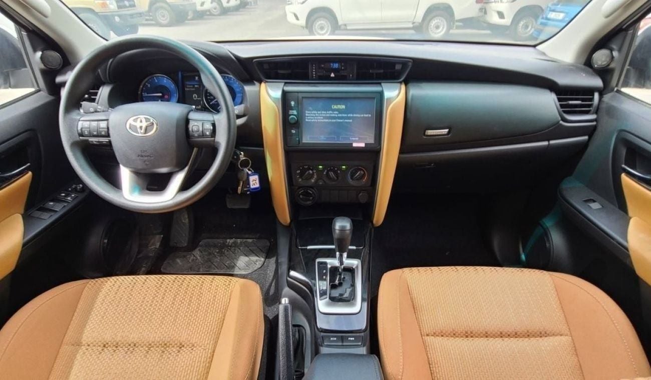 Toyota Fortuner TOYOTA FORTUNER 2.4L DSL AT 2026