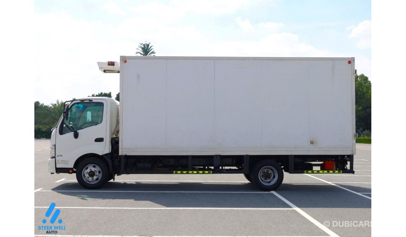 هينو 300 2019 Series 916 Chiller Box 4.0L Diesel M/T RWD - GCC Specs - Low Mileage - Ready to Drive