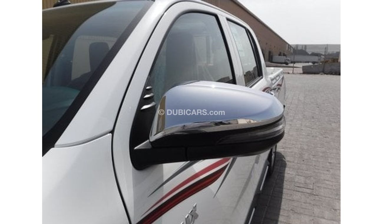 Toyota Hilux 2.7 L , 4x2 ,manual