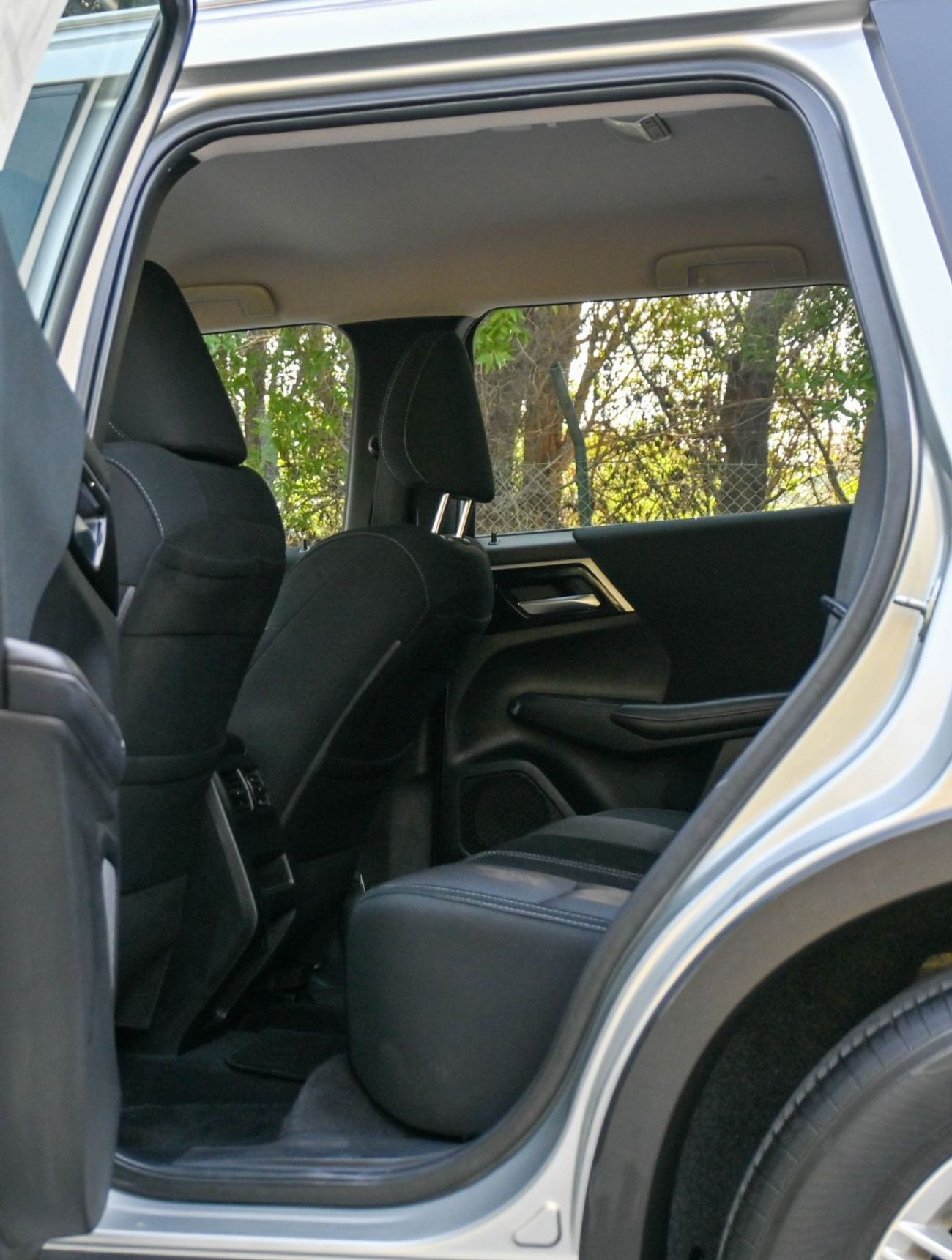 ميتسوبيشي آوتلاندر ميتسوبيشى أوتد لاندر 2023 - خليجى - بدون  حوادث - محرك 2.4 -  ممشى قليل- بحاله ممتازهم