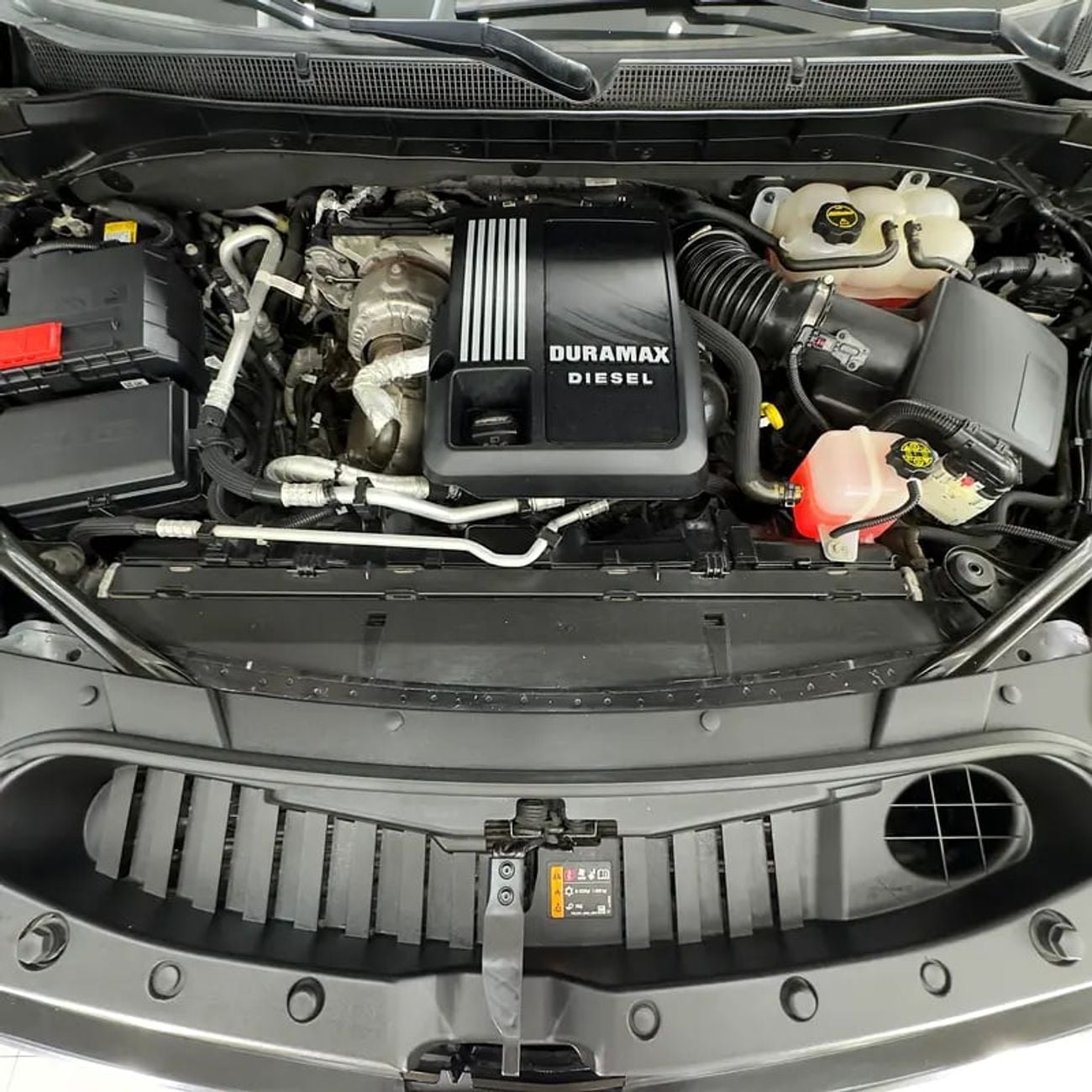 شيفروليه تاهو High Country- 3.0L V6 Diesel Turbo