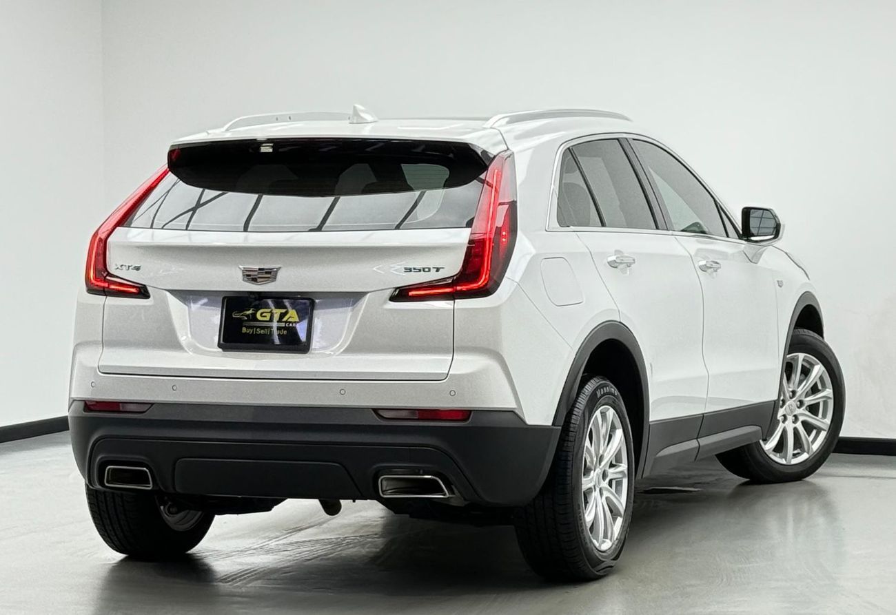 كاديلاك XT4 2022 Cadillac XT4 Luxury 350T, 2027 Cadillac Warranty + Service Pack, Excellent Condition, GCC