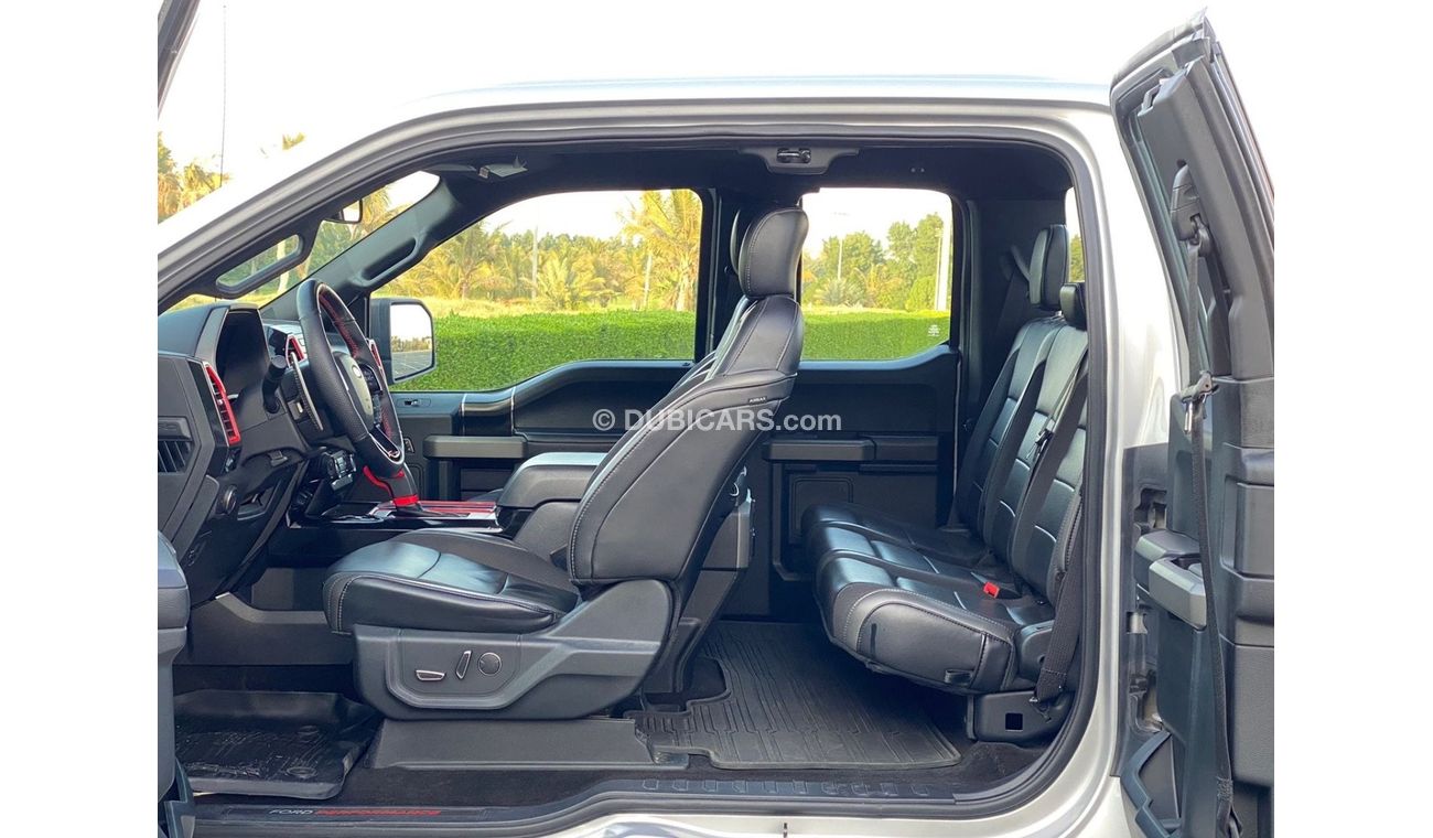 فورد F 150 SVT رابتر فورد F-150 رابتر 2019 خليجي