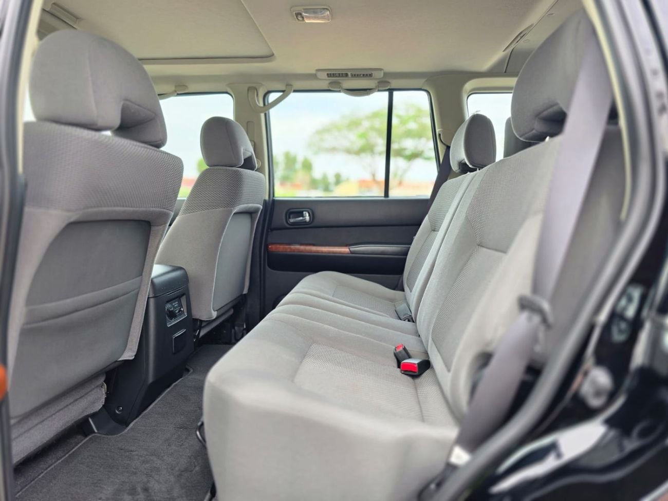 Nissan Patrol Safari Safari 4.8L M/T 2022 GCC LOW MILEAGE IN MINT CONDITION