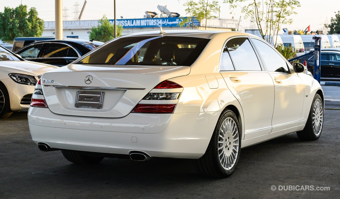 مرسيدس بنز S 600