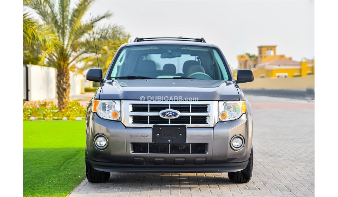 Used Ford Escape 2012 for sale in Dubai 174330