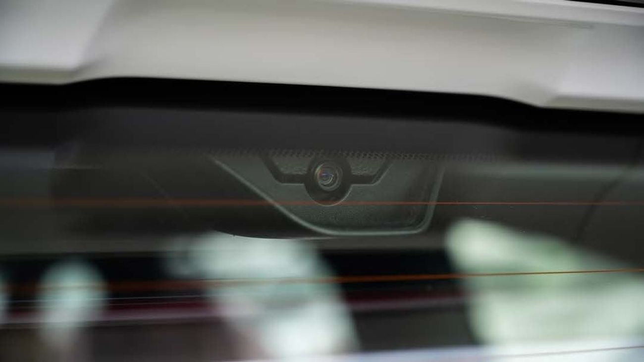 Lexus LX 700h LEXUS LX700H 3.5L HEV URBAN -2025